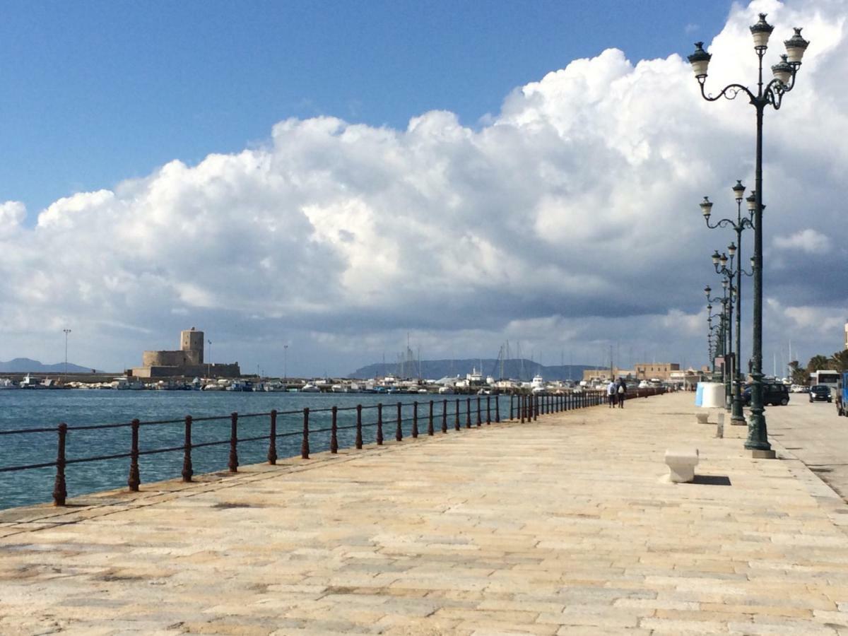 Angelica E Orlando Apartment Trapani Luaran gambar